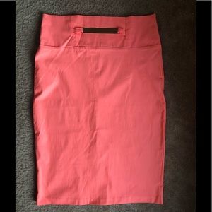 NWOT Vivienne Peach/Salmon 2x Pencil skirt